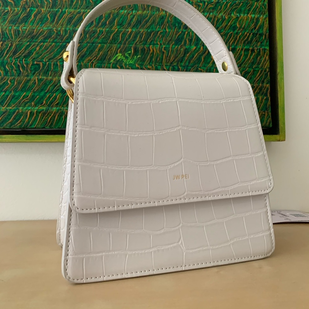 JW Pei Bag